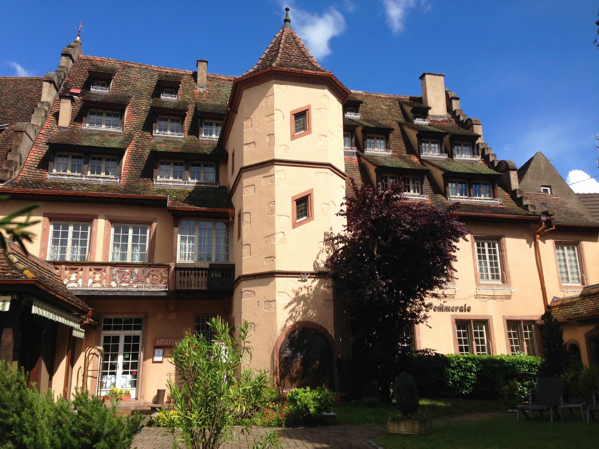 Hostellerie De La Pommeraie By Popinns Selestat Bagian luar foto